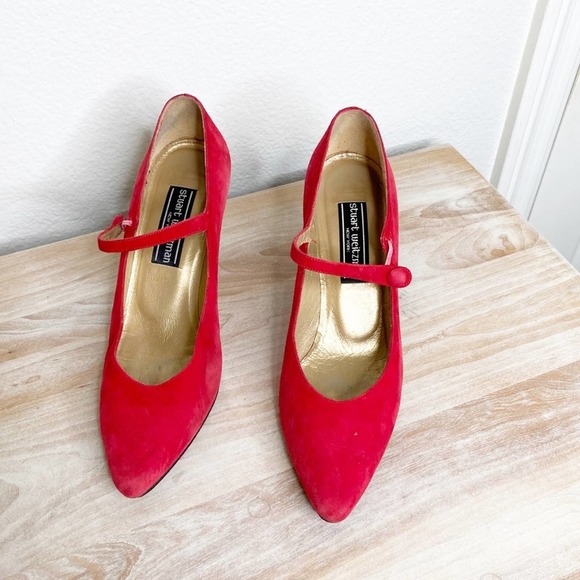 Vintage Stuart Weitzman red classic button pumps size 8 - Picture 2 of 10